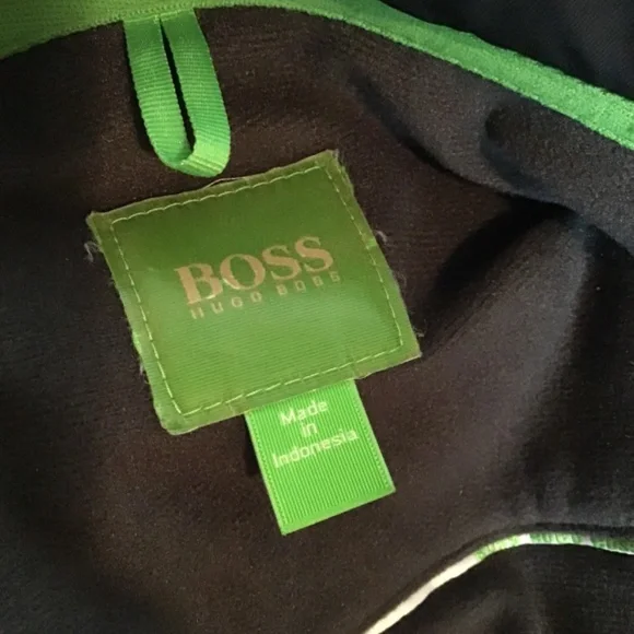 🤔HUGO BOSS, zipper is on the left side, men’s XL, new cond. see photos, unisex - Picture 9 of 10